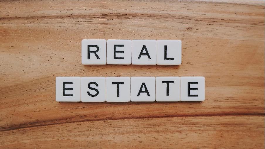 Doing real estate part time
